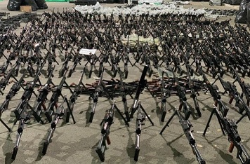 Laporan: Iran Diduga Seludupkan Senjata Ke Pemberontak Syi'ah Houtsi Yaman